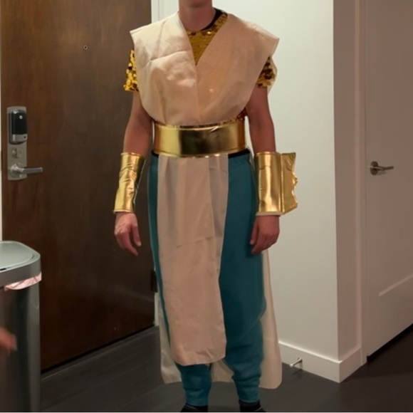 Men’s Poseidon costume size XL - Picture 2 of 4